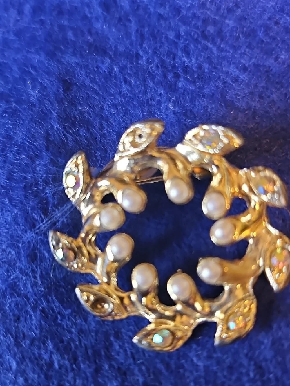 Vintage Circle Brooche